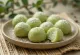 Mochi cu ceai verde, cu gust proaspăt de ceai verde și aluat fără gluten