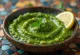 Chutney de coriandru servit, sos verde proaspăt